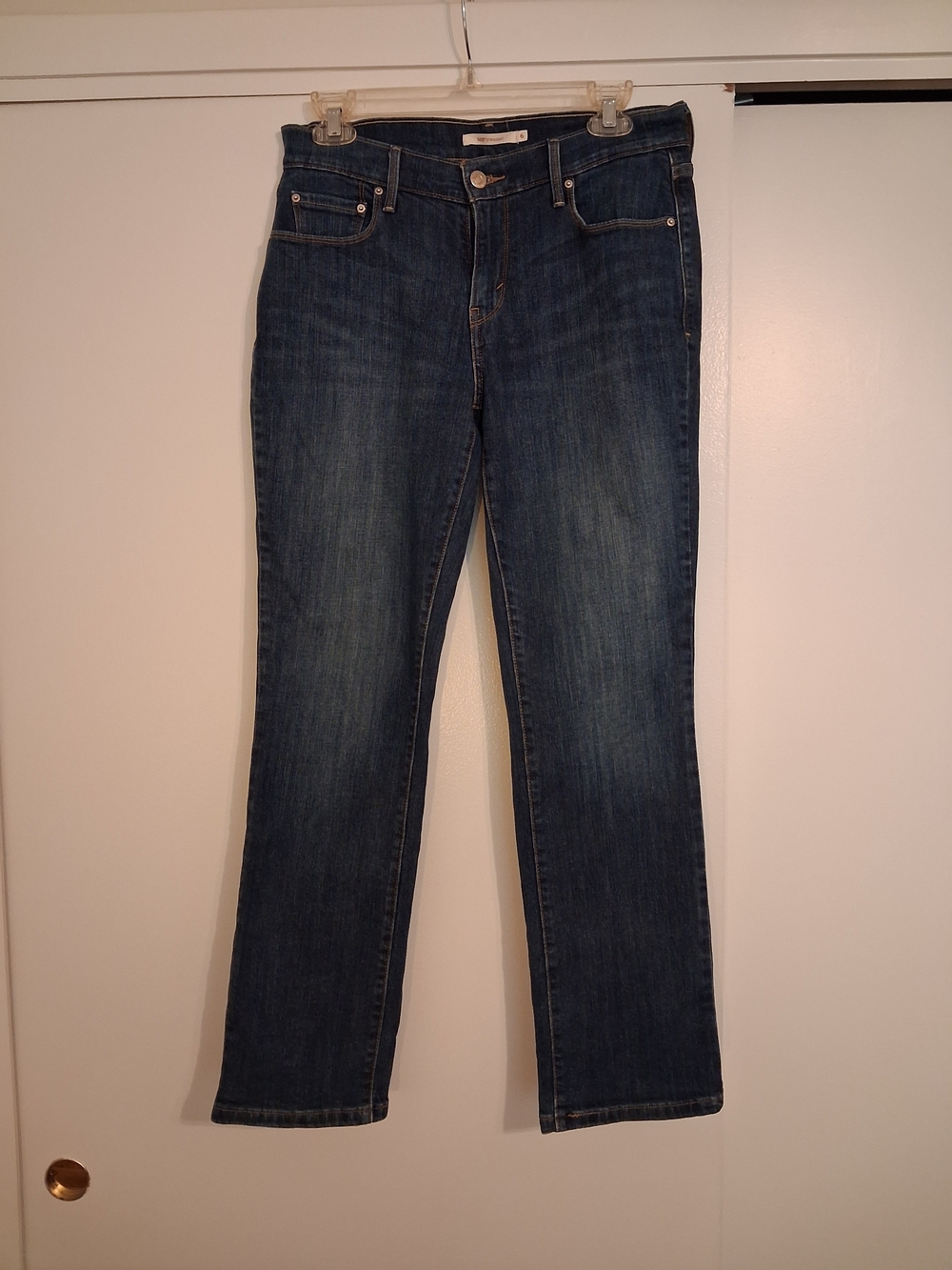 Levi's Women's Straight Leg Jeans - Indigo Blue